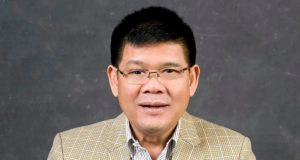 บุกจับ “นิสิต สินธุไพร” พ่อ “อดีต รมต.จิราพร” หลบหนีคำพิพากษาคดีก่อม็อบล้มประชุมอาเซียนปี 52