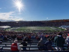 ในที่สุดพวกเนิร์ดก็จะได้ไปเล่นรอบเพลย์ออฟฟุตบอลระดับวิทยาลัยแล้ว