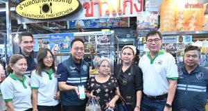 DIT ลุยตลาดสด พบประชาชนตอบรับดี “คนละครึ่งพลัส” ดันยอดแม่ค้าพุ่ง 80% ฝากรัฐขอเพิ่มวงเงิน-ขยายเวลาต่อ