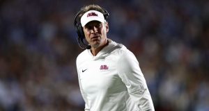 เลน คิฟฟิน ตัดสินใจออกจากโอเลมิสเพื่อไปเป็นโค้ชที่แอลเอสยู