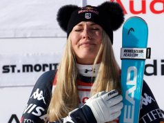 ลินด์เซย์ วอนน์ สร้างประวัติศาสตร์ในวัย 41 ปี ด้วยการคว้าแชมป์ดาวน์ฮิลล์เวิลด์คัพ เปิดฉากฤดูกาลโอลิมปิกของเธอ