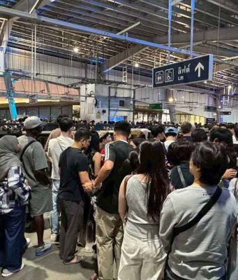 ยอดเดินทางระบบราง คืนส่งท้ายปีทะลุ 1.42 ล้านคน ต่ำกว่าเป้า 6.48% สายสีทองทุบสถิติ