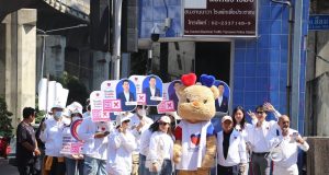 เอกสิทธิ์ พรรคปวงชนไทย ลุยสยาม-พารากอน ฟังเสียงวัยรุ่น ชูดิจิทัล-แก้ปากท้อง