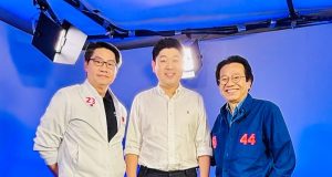 พรรคปวงชนไทย ร่วมบันทึกเทปรายการคมในข่าว แลกเปลี่ยนมุมมองการเมือง